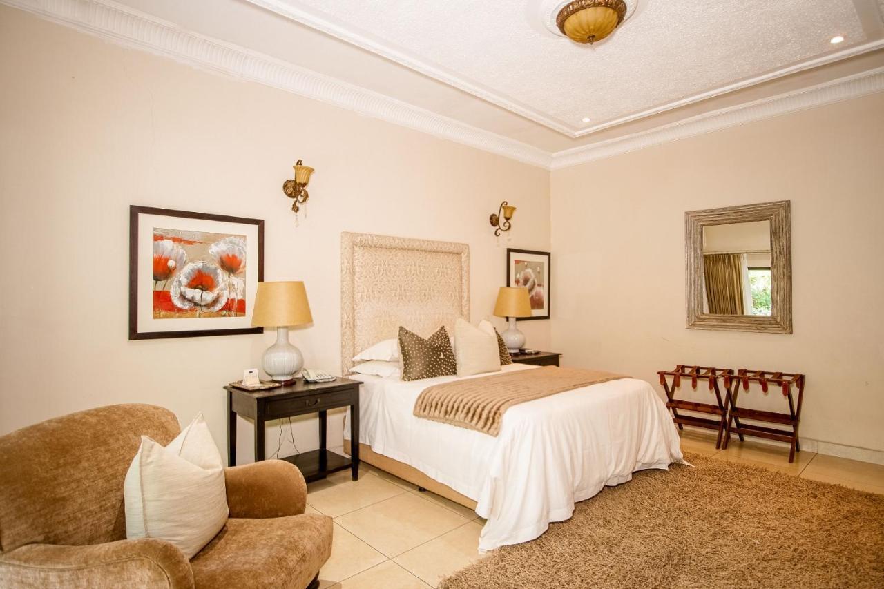 The Victoria Falls Deluxe Suites Dış mekan fotoğraf